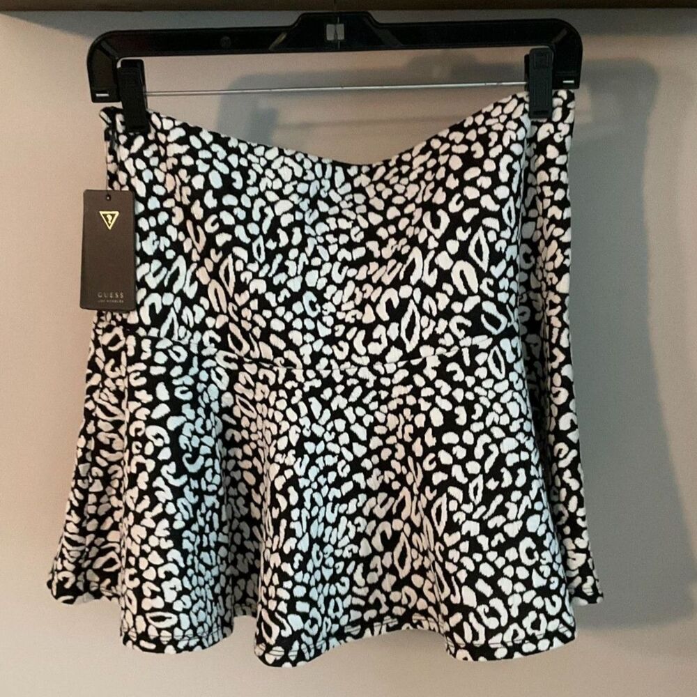 Guess - Leopard Print Black & White Jacquard Skirt - Retail $69 - Brand New!